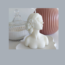 Load image into Gallery viewer, Faith | Blindfolded Lady  |  HOT Candles