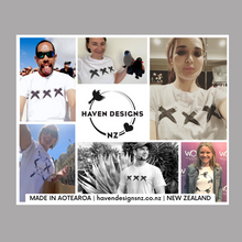 Load image into Gallery viewer, 'Tui Flight Path' | Womens | T-shirt | HDNZ