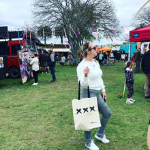 Load image into Gallery viewer, ‘Huia Kiss Kiss Kiss’ | Tea Towel + Tote Bag | GIFT SET