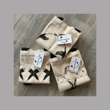 Load image into Gallery viewer, &#39;Tui Flight Path&#39; | Gusset Tote Bag | HDNZ
