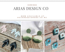Load image into Gallery viewer, Botanical | Disc Earrings | Arias Design Co
